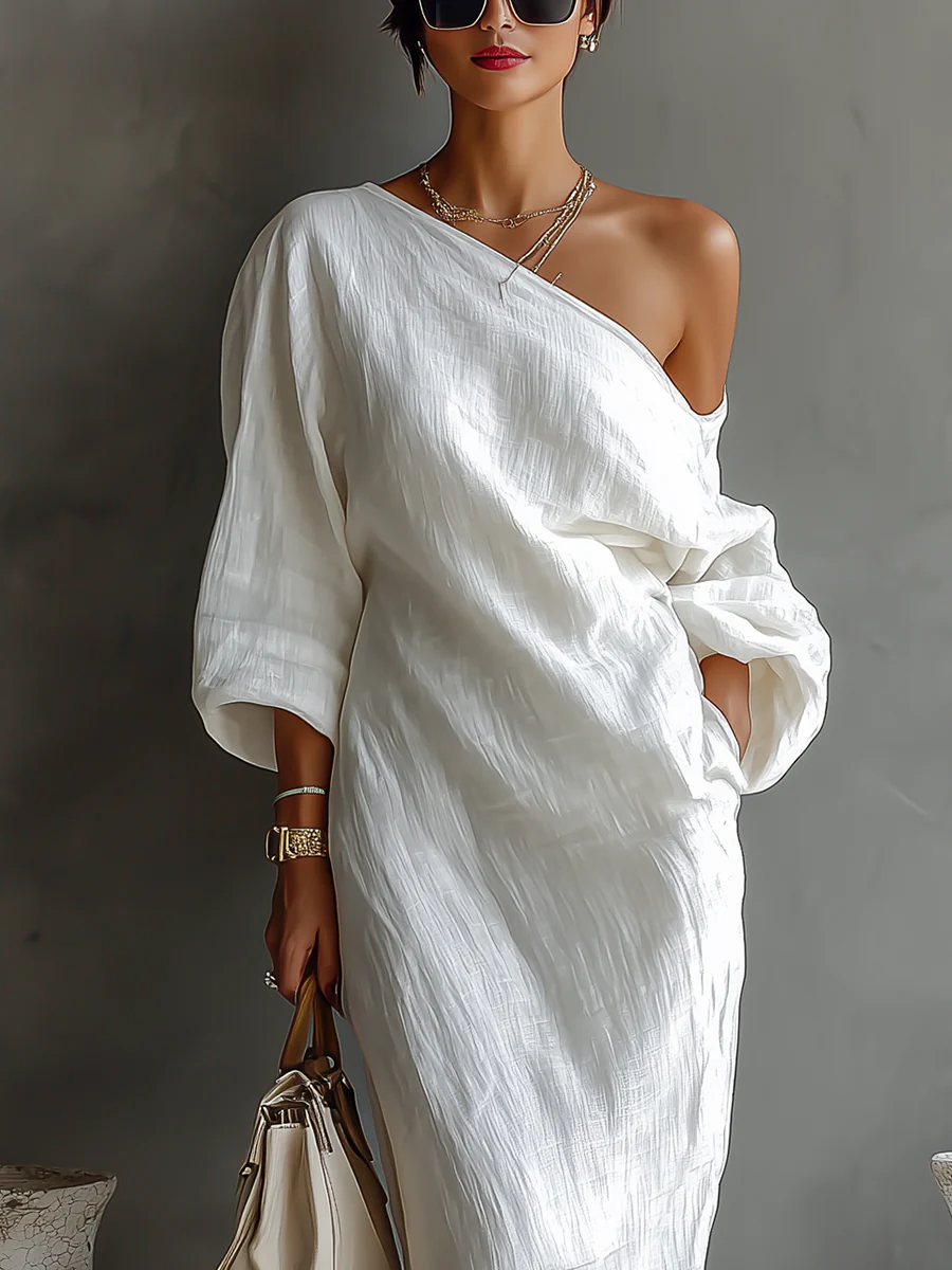 Drapa | One-Shoulder Maxi Dress With Voluminous Sleeve 1