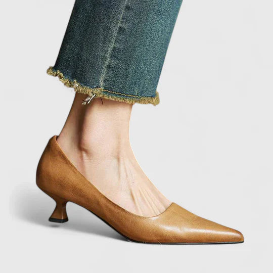 Elysia | Classic Pointed Toe Low Heel Pumps 7