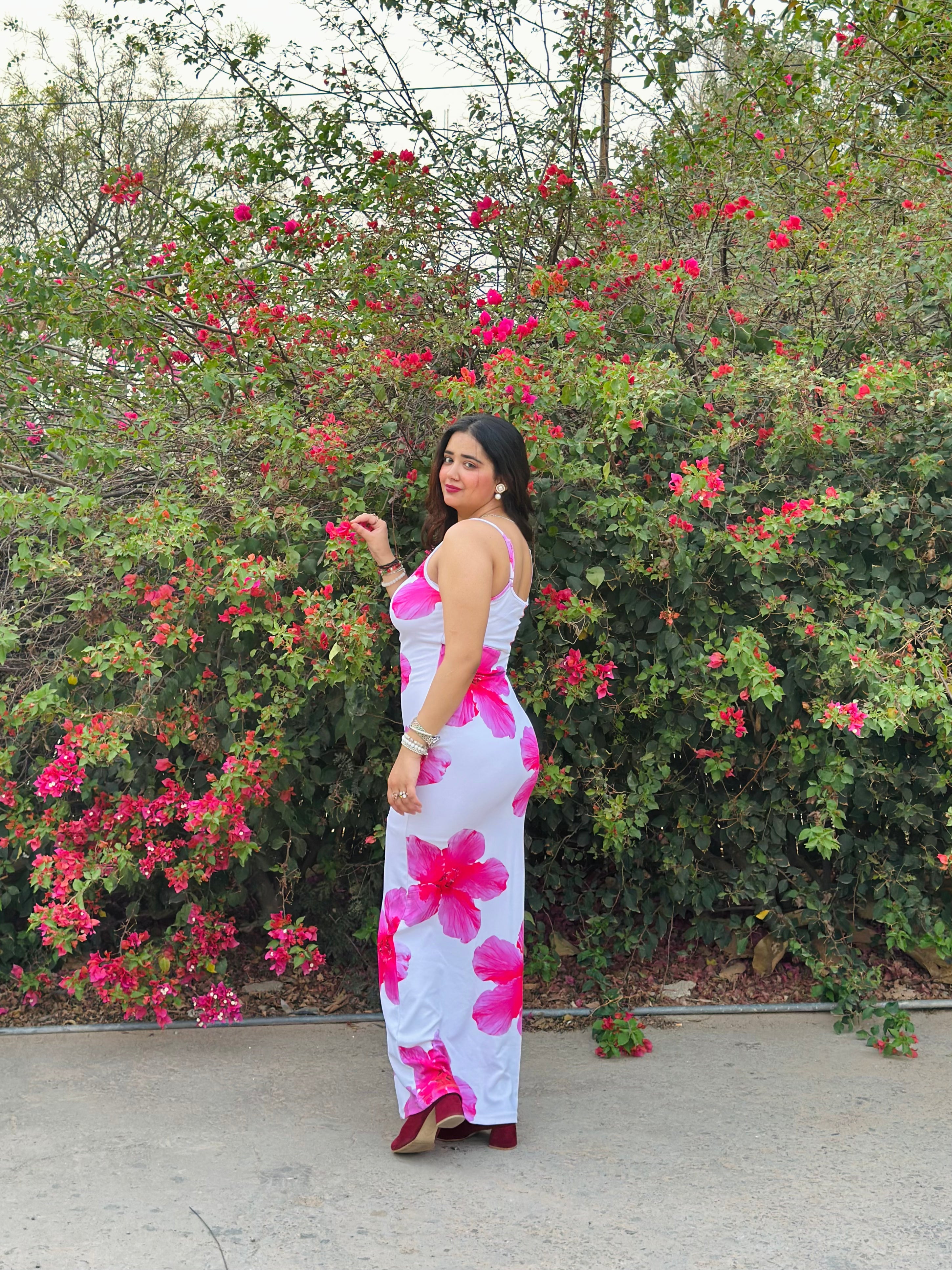 Craftsmiley Blossom white bodycon dress