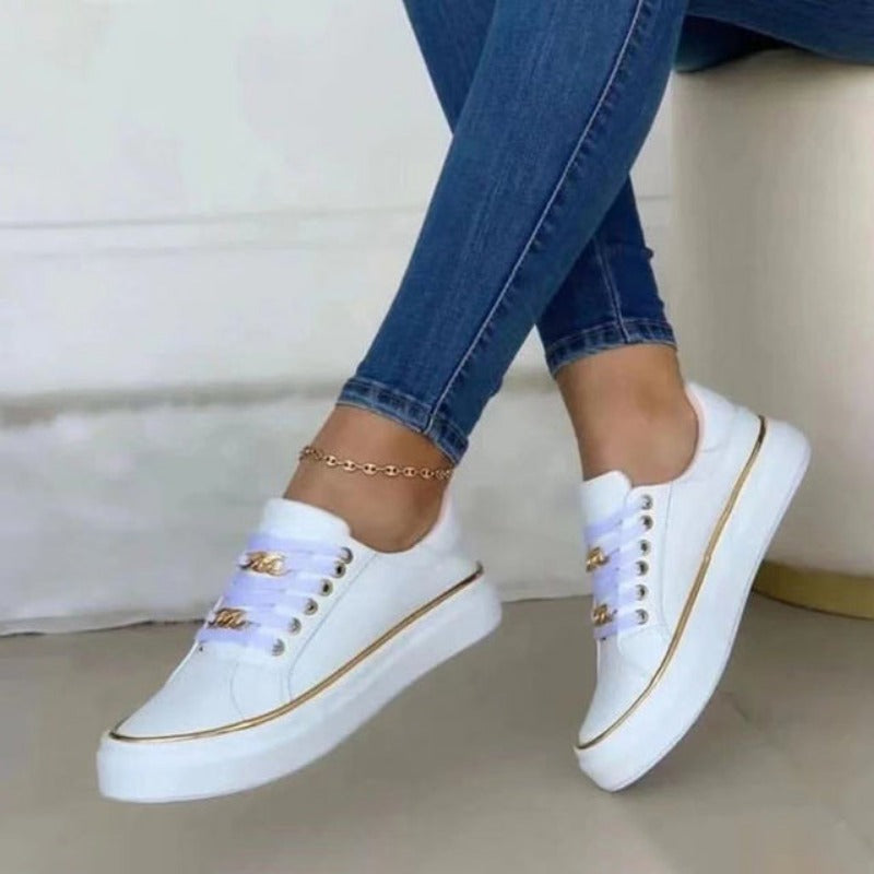 Michelle - Platform Chain Sneakers 2