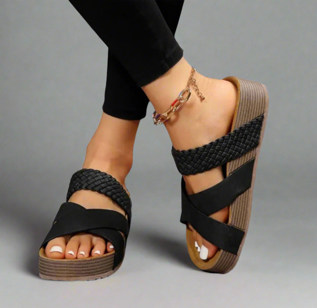 Sandra | Women's Slide Sandals Woven Crossover Strap Flatform 2