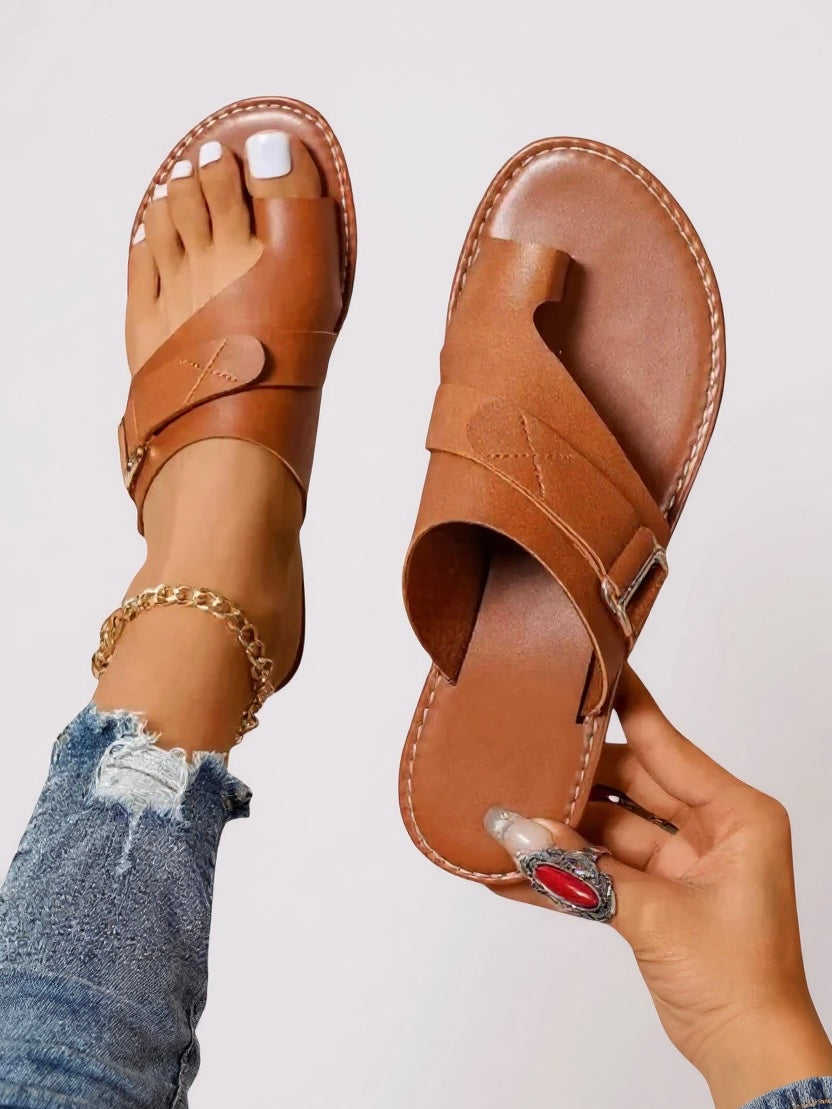 Tessara | Women's Flat Toe Ring Leather Slides