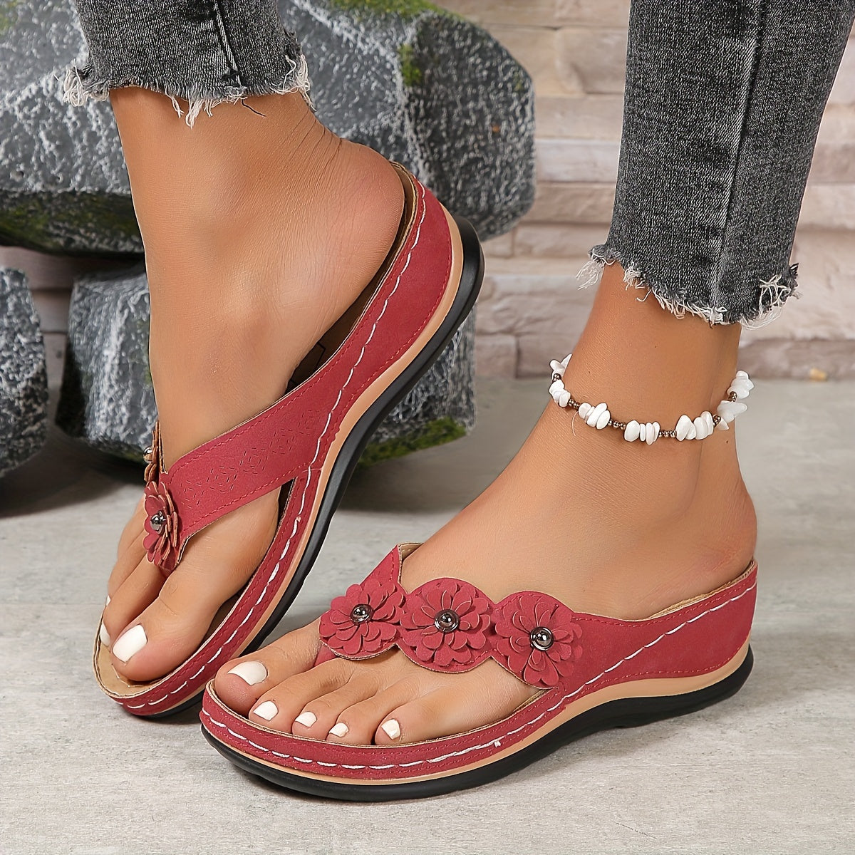 Tilda | Women's Thong Wedge Sandals 2