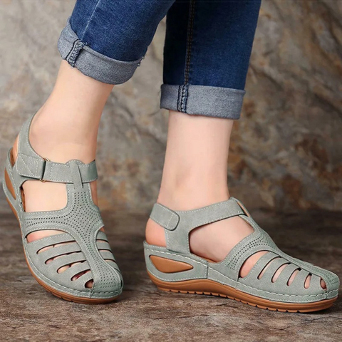 Fina | Best Walking Sandals for Women 3