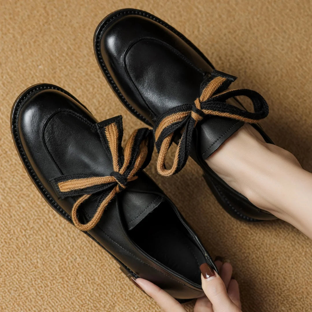 Laceti | Classic Leather Two-Tone Loafers 2