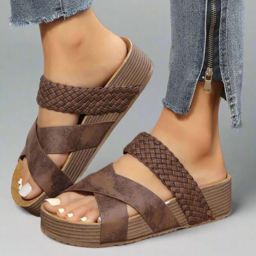 Sandra | Women's Slide Sandals Woven Crossover Strap Flatform