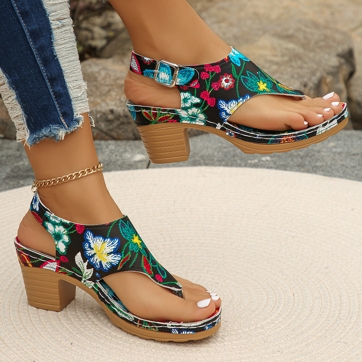 Serena | Women's Block Heel Sandals Toe Ring Floral Embroidered 5