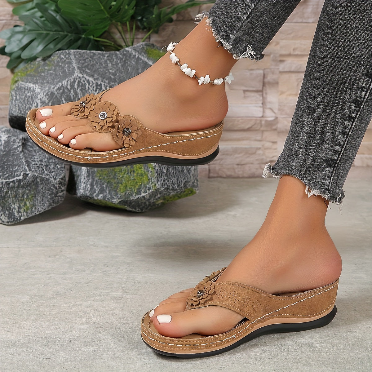 Tilda | Women's Thong Wedge Sandals 5